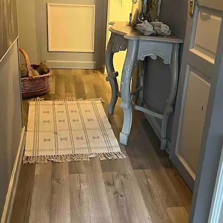 Appartement Joli Studio Avec Terrasse *